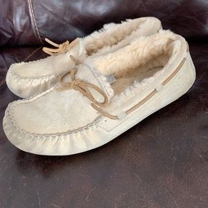 UGG Off White Leather Suede Fur Lined Slipper Shoes